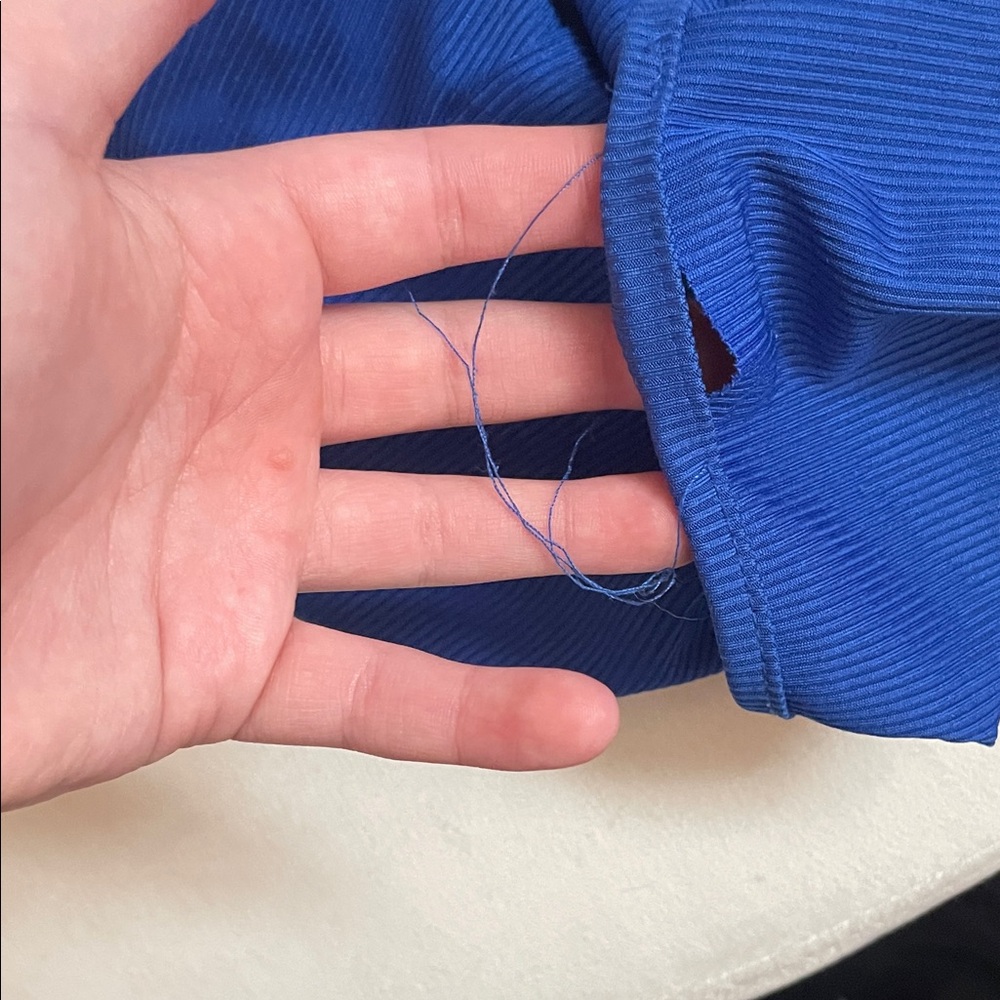 SHEIN Blue Ribbed Tank Top - Picture 3 of 3